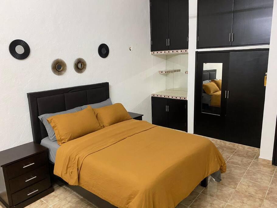 Casa Leonor. 2 Cuartos, 2 Banos, Cocina, Cochera. Вальядолид Экстерьер фото